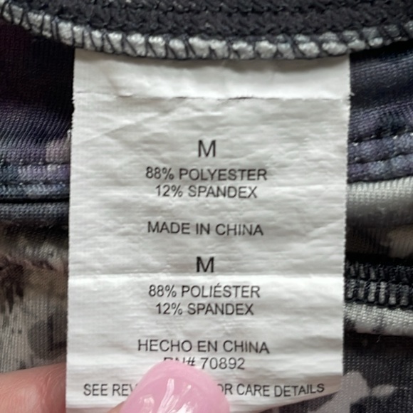 Layer 8 Performance Qwick Dry Women’s Active Leggings - Picture 3 of 7